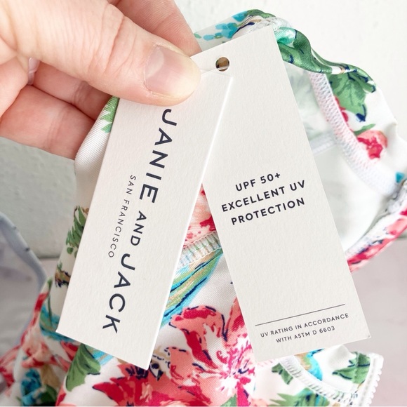 NWT Janie and Jack rash guard swimsuit white tropical floral w ruffles 0-3 month - Picture 6 of 11